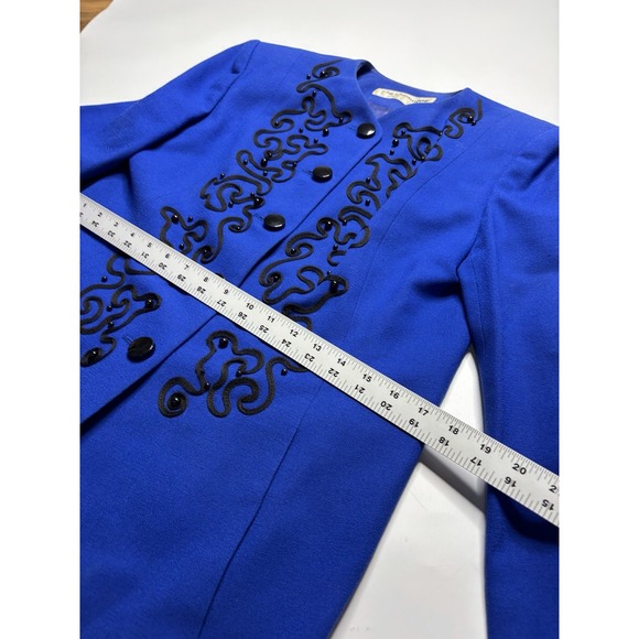 Liz Claiborne Suits Women's Sz 6? SEE 100% Wool Blue Embroidered Skirt Suit Set - Picture 6 of 16